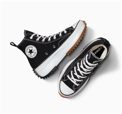 converse run star hike unisex.